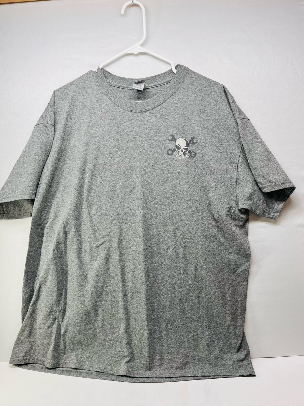 Gildan Gray Short-Sleeve Tee with‎ Skull & Wrench Logo